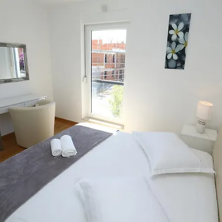 Apartment Parlov 2