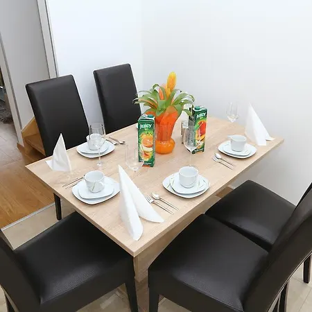 Parlov 2 Apartment